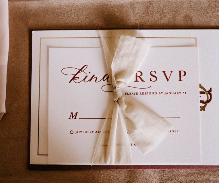 When To Send Out Wedding Invitations & Save the Date