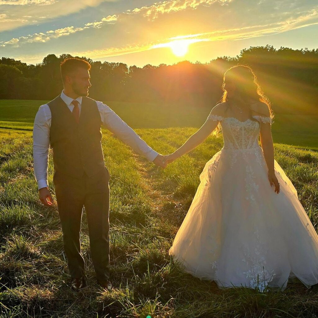 When Should You Get Wedding Dress Alterations?