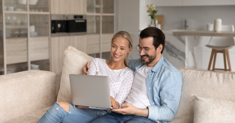 50 Things to Add to Your Free Wedding Website